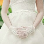 Chọn găng tay cưới phù hợp với váy cưới của cô dâu ngày cưới