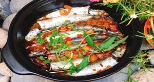 cá nục kho kiểu Hàn Quốc