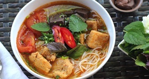 bún riêu ốc