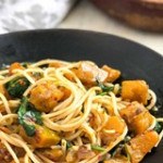 Spaghetti bí đỏ cho thực đơn bữa ăn chay thêm dinh dưỡng